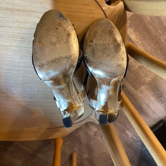 Vintage Michael by Michael Kors Patent Sandal Size 6M - Picture 5 of 6